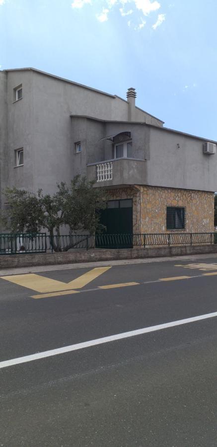 Apartments Mira Jadrtovac Exterior photo